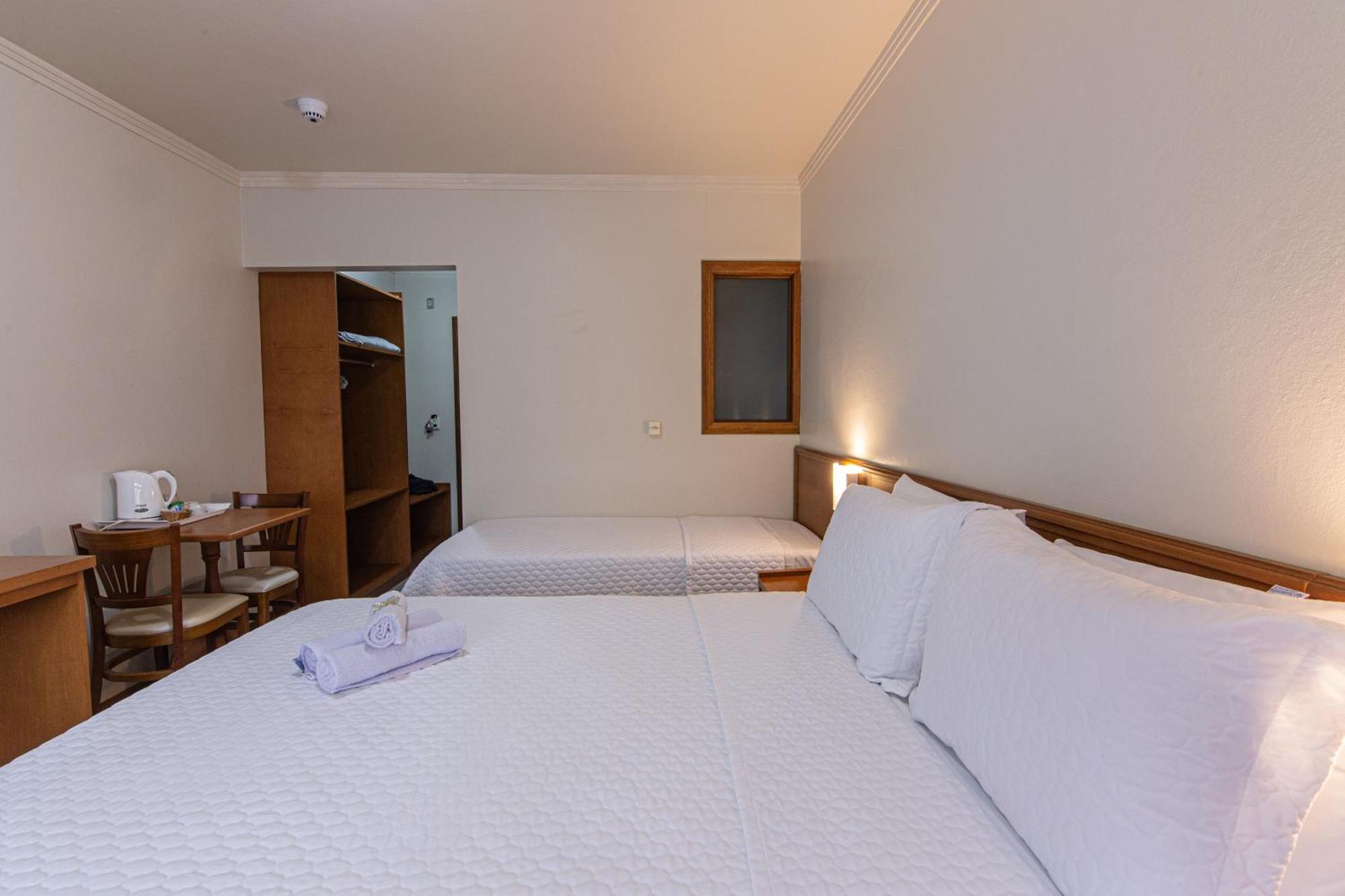 Pousada Villa Verde 카넬라 외부 사진